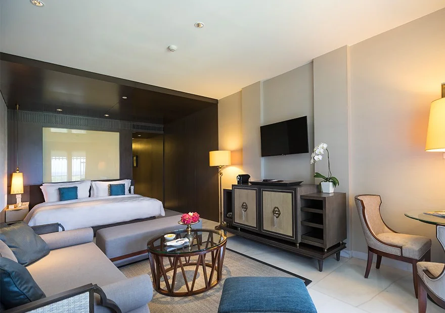 Deluxe Suite